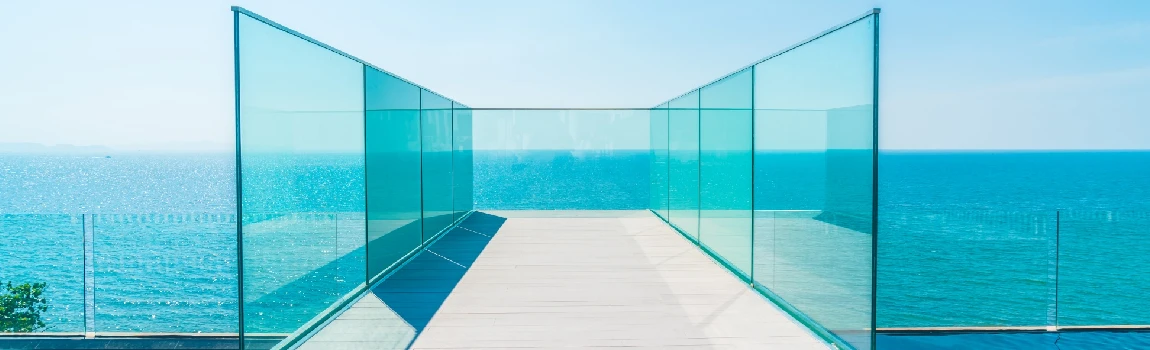 Customized Glass Pool Fence Repair Services in Deerfield Beach, FL