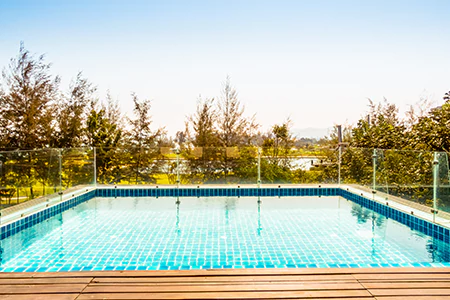 Cost of Glass Pool Fence Repair in Deerfield Beach, FL